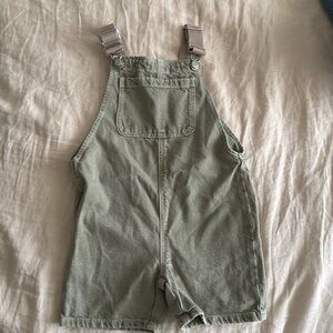 Like new Zara boys overall shorts